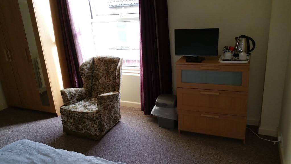 Elm Tree Guest House Weston-super-Mare Exteriör bild